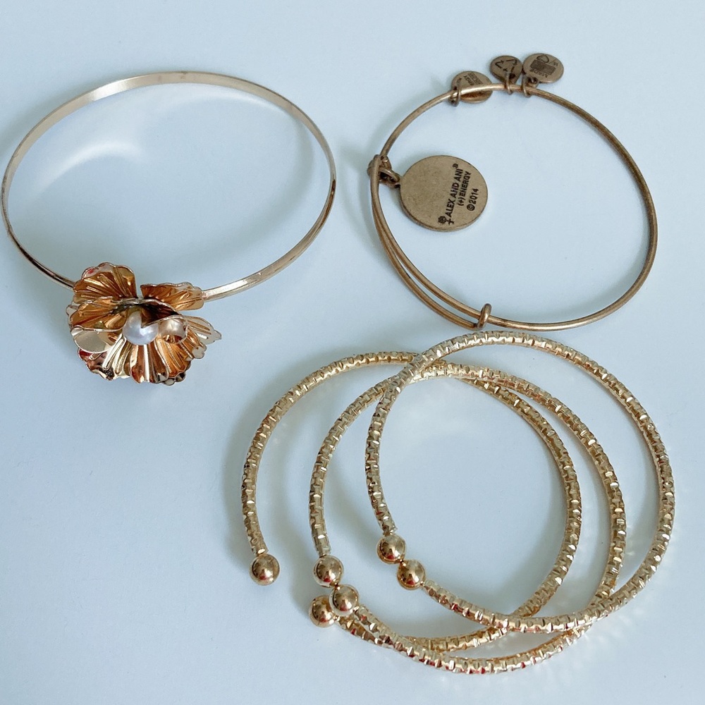 Costume Gold Tone Bangle Bracelets